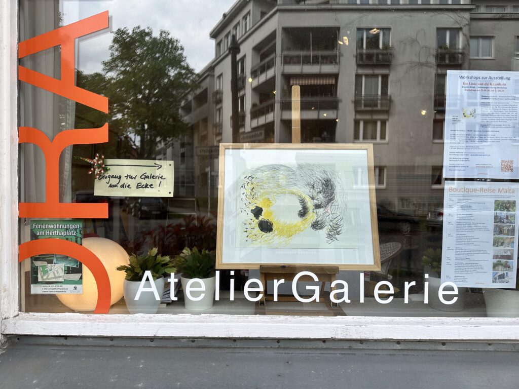DIE LINIE UND DIE KÜNSTLERIN